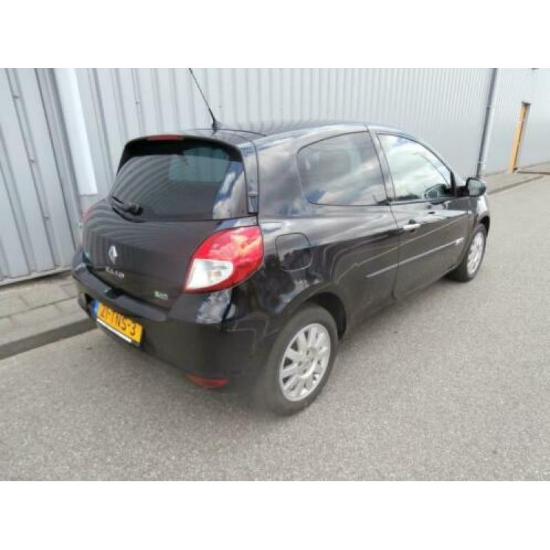 Renault Clio 1.5 dCi Authentique