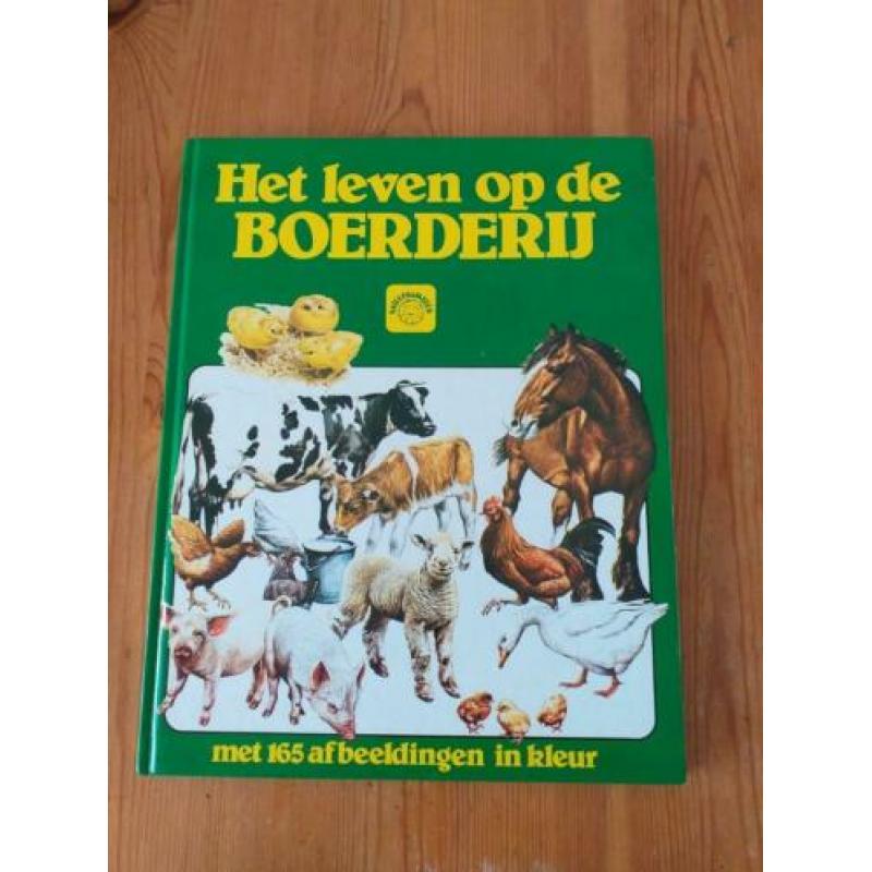 Het leven op de boerderij van Ruth Thomson, natuurkijkboek