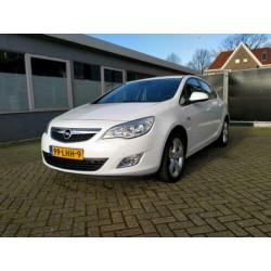 Opel Astra 1.4 Turbo Ecotec 103KW 5-D 2010 Wit