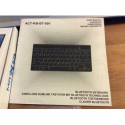 Slimline bluetooth keyboard