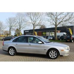 Volvo S80 2.4 D5 Climate Line NAVI CLIMATE GARANTIE LEDER