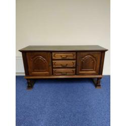 Massief eiken dressoir