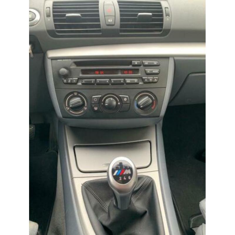 BMW 1-Serie 2.0 120D 2005 M Pack Leder