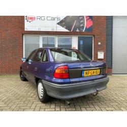 Opel Astra 1.6i GL / Automaat / NAP / 3e Eig / Uniek