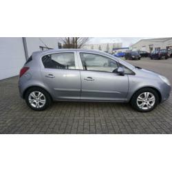 Opel Corsa 1.2-16V Essentia 5DEURS/AIRCO/LMVELGEN/157.000km