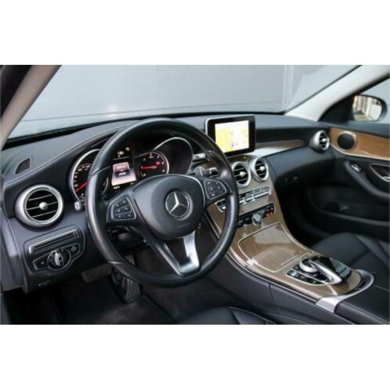 Mercedes-Benz C-Klasse 180 CDI Avantgarde Aut. Navi Leer Led