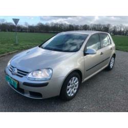 Volkswagen GOLF 1.6Benzine Comfortline