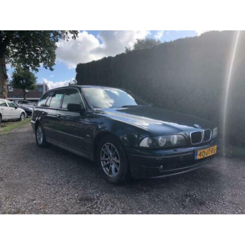 BMW 5-serie Touring 530i Edition AIRCO/AUTOMAAT/ELEC RAMEN /