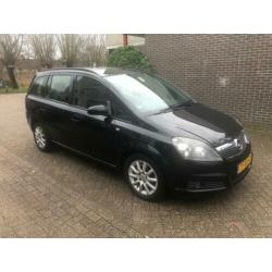 Opel Zafira 2.2 2007 Zwart