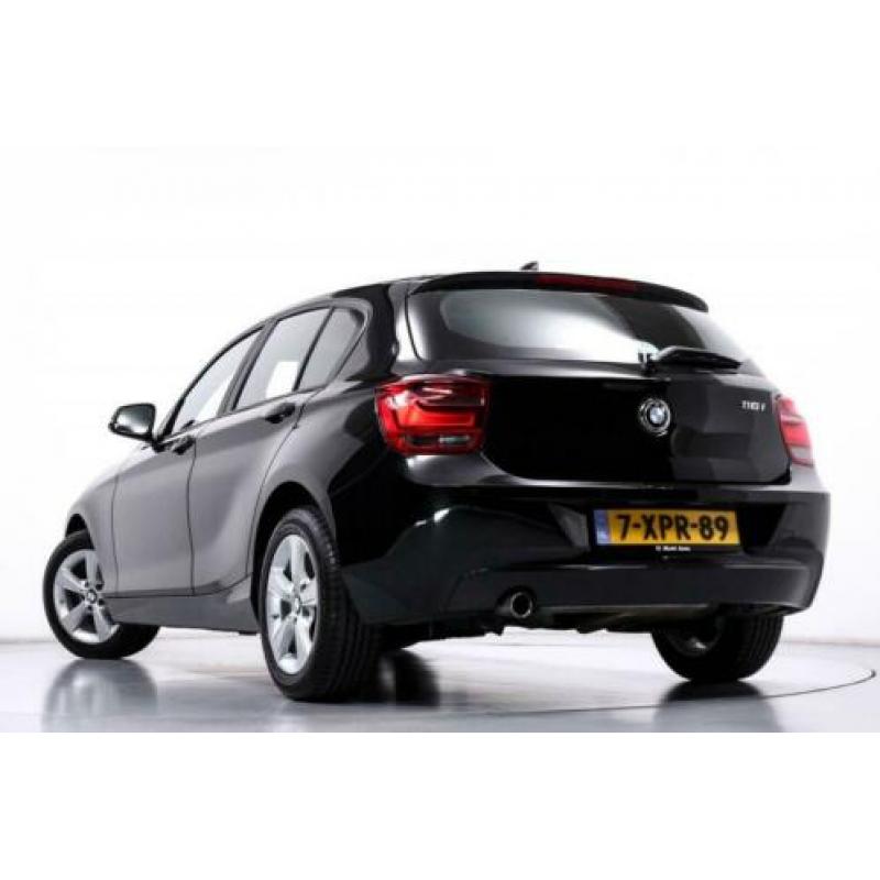 BMW 1 Serie 116i Executive NL-Auto 136PK Navigatie 5 deurs X