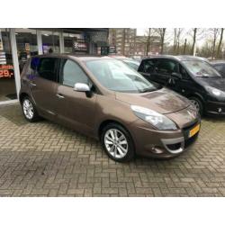 Renault Scénic 1.4 TCE Dynamique | Zeer Nette Auto | Navi. |