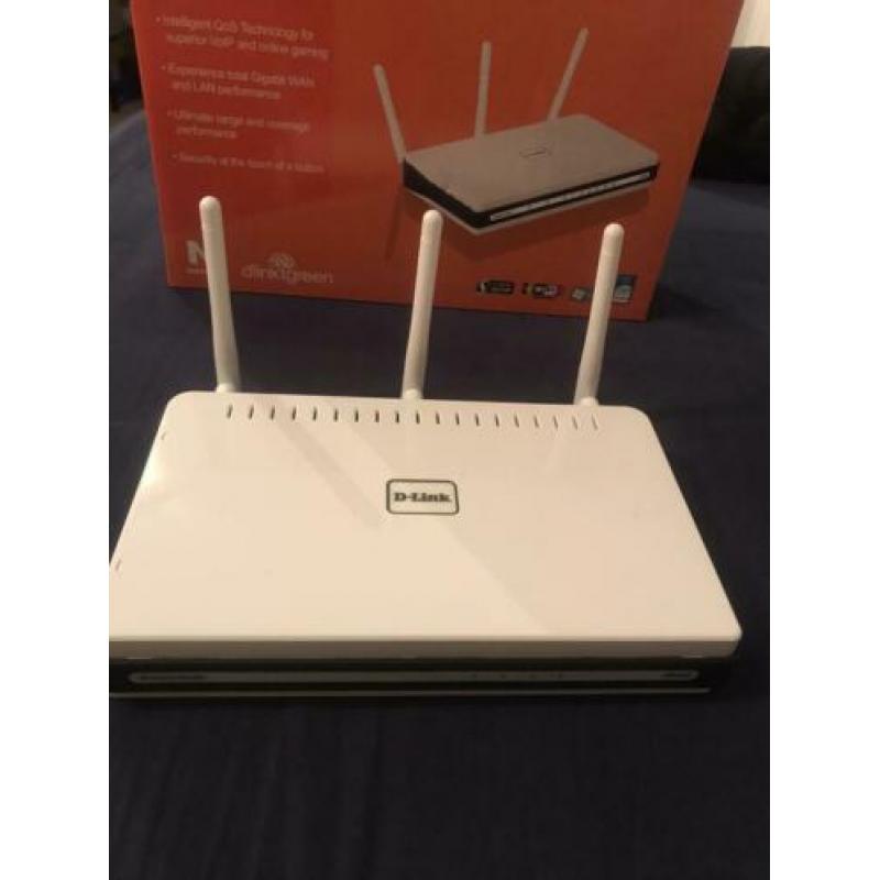 D-Link DIR-655 Wireless Gigabit Router