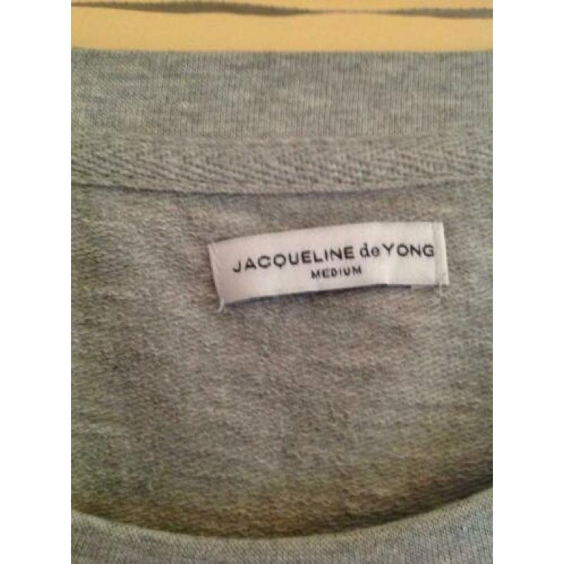 Sweater van Jacoueline De Yong, maat M.