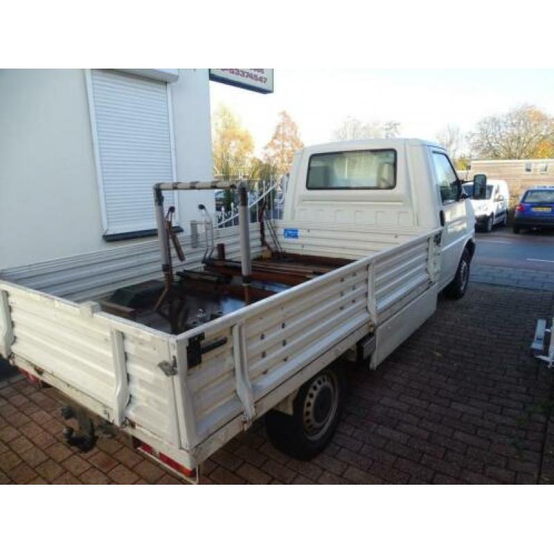 Volkswagen Transporter 2.5 TDI 332 Open laadbak (bj 2003)