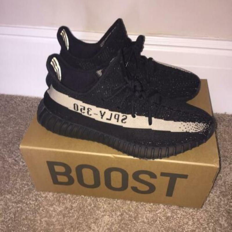 Yeezy Boost 350 V2 Oreo 35 t/m 44