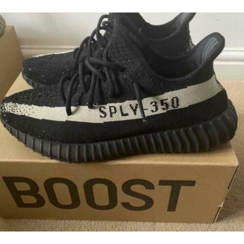 Yeezy Boost 350 V2 Oreo 35 t/m 44