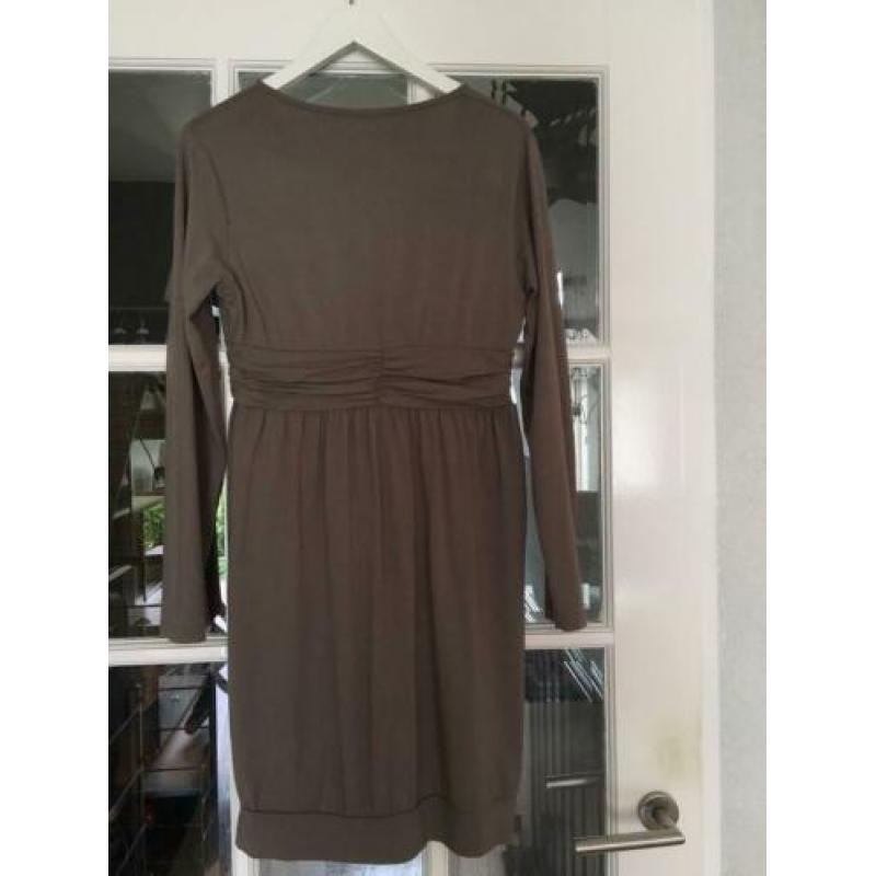 JUFFROUW JANSEN taupe kleurige stretch jurk-38/40??