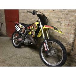 Suzuki rm 125 cc ( ktm kx yz cr 250 450 350)