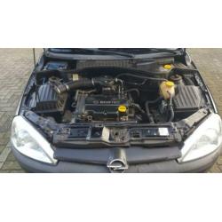 Opel Corsa 1.2 16V 3D 2002 Zwart