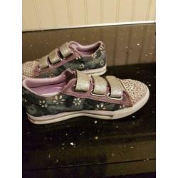 Sketchers twinkle toes maat 30