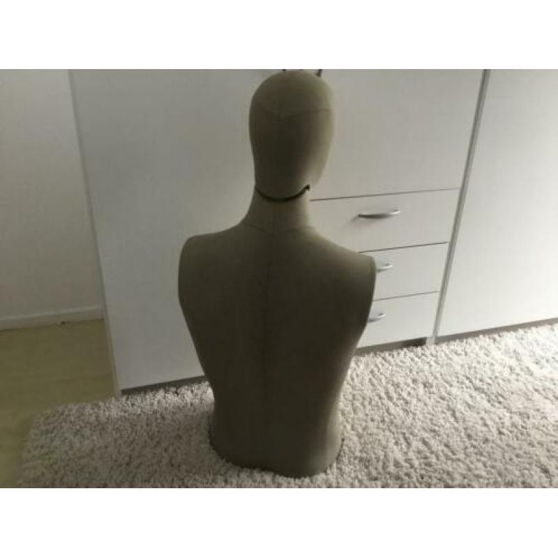 Stoffen torso etalagepop