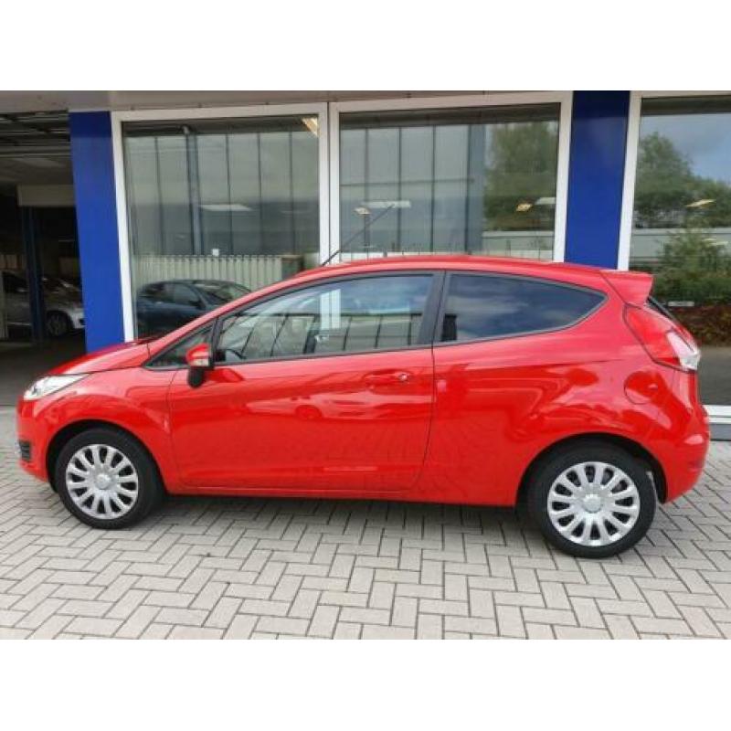 Ford Fiesta 1.0 STYLE 65pk 3drs Privacy Glass/ Voorruitverwa