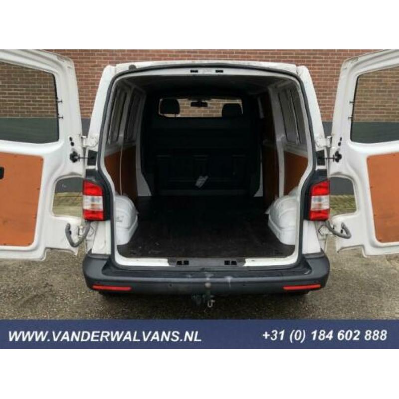 Volkswagen Transporter 2.0TDI 140pk L2H1 Airco, navigatie, c