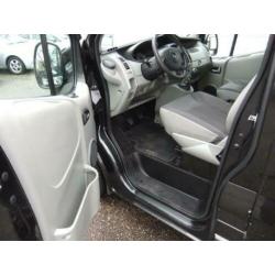 Opel Vivaro 2.0 CDTI L2H1 DC Selection (bj 2011)