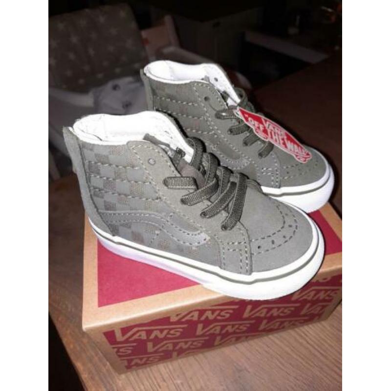 vans maat 20