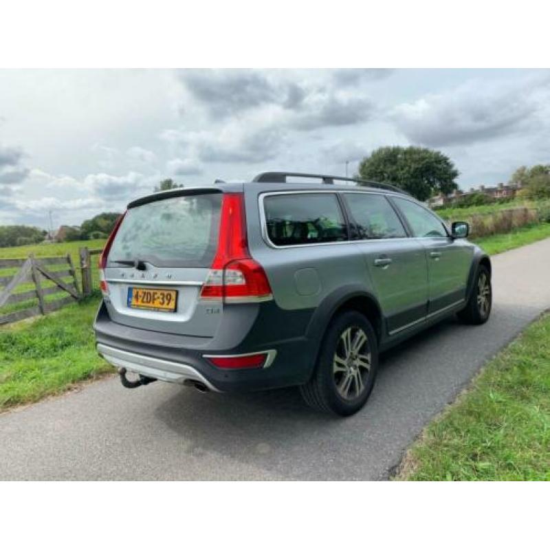 Volvo XC70 2.0 D4 FWD Nordic+ 92.000km 2015 Leer Trekhaak