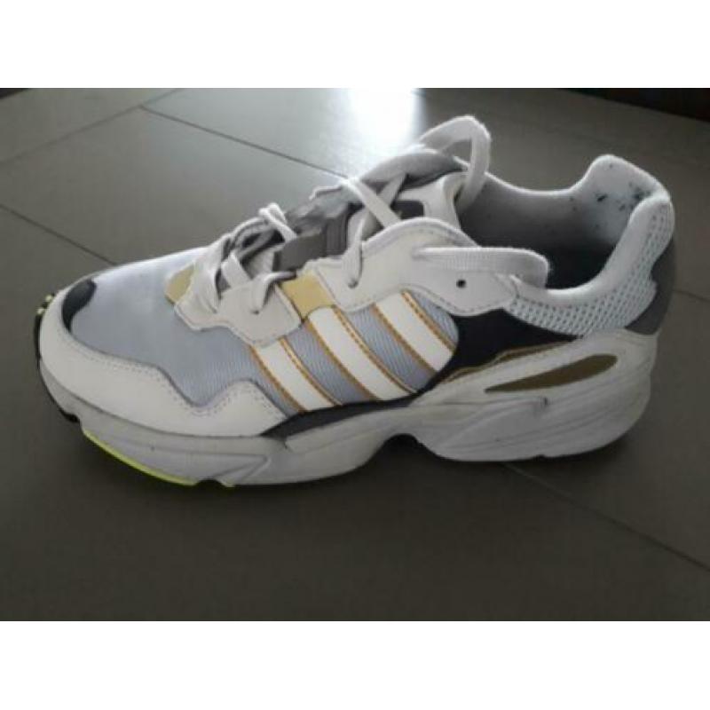 Adidas sportschoen Yung-96 maat 40 2/3