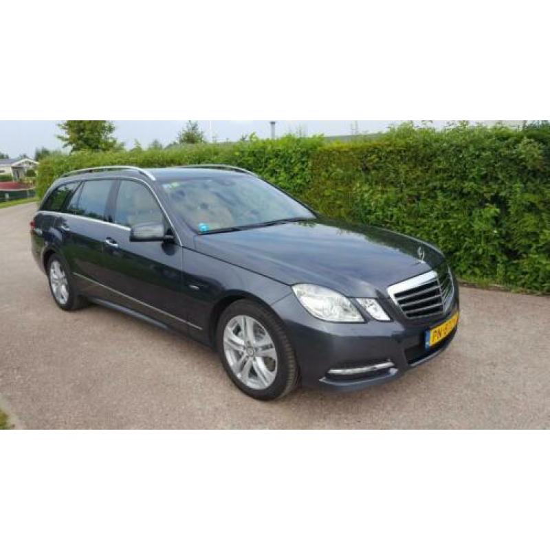 Mercedes E-Klasse 3.5 E350 CGI Estate 4MATIC AUT NOV 2011