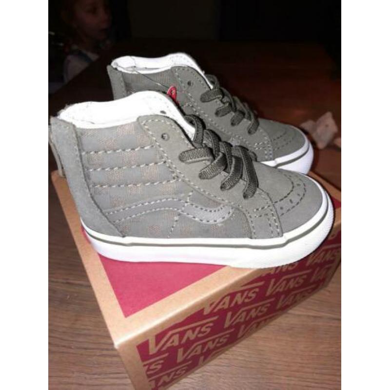 vans maat 20