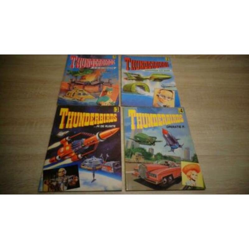 Thunderbirds stripboeken 18 stuks goede staat