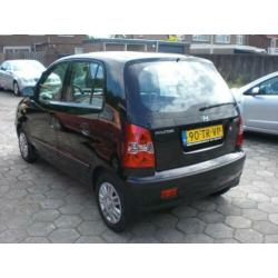 Hyundai Atos 1.1i Active Young ZWART-BJ 2007-APK 14-MEI-2020