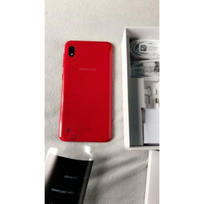 Nieuw Samsung A10 - 32GB Rood