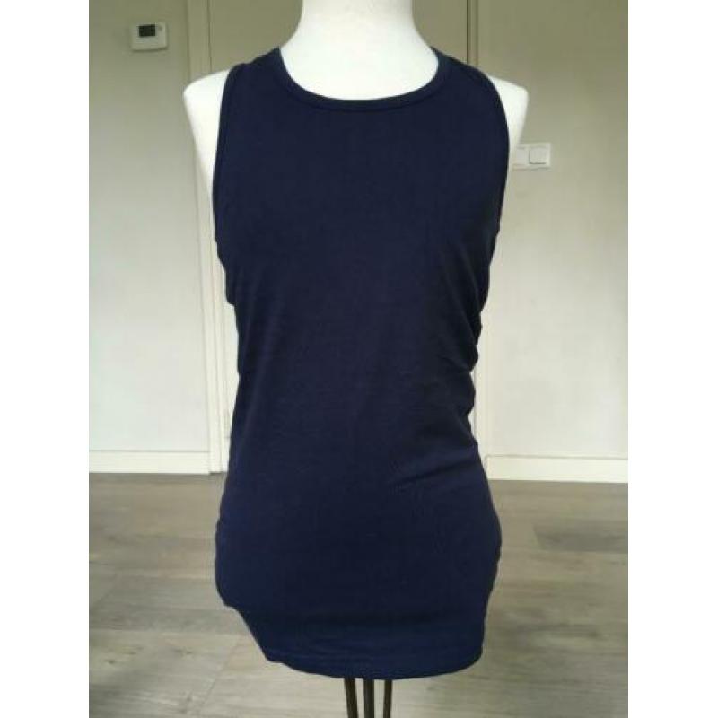 YIGGA tanktop / shirt donker blauw nieuwstaat 146 / 152 ZV