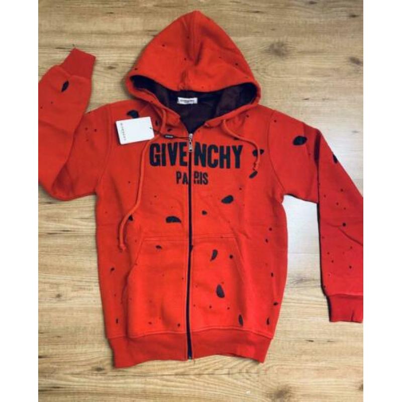 Givenchy vest trui hoodie maat M nieuw rood Stone Island ook