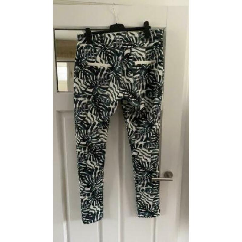 Broek Zizo met gave print, maat 46