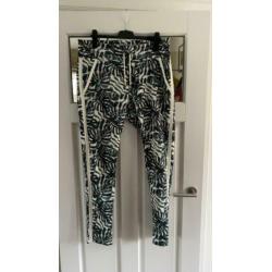 Broek Zizo met gave print, maat 46