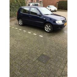 Volkswagen Polo 1.4 44KW 2000 Blauw