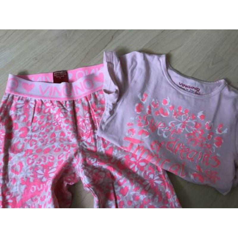 Vingino pyjama maat 122-128 roze meisje