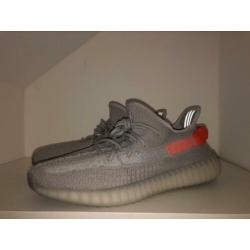 Yeezy Boost 350 V2 Tail light 45 1/3