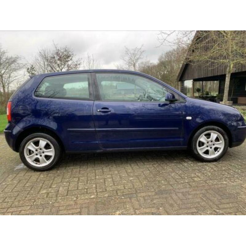 Volkswagen Polo 1.4 55KW 2003 Blauw