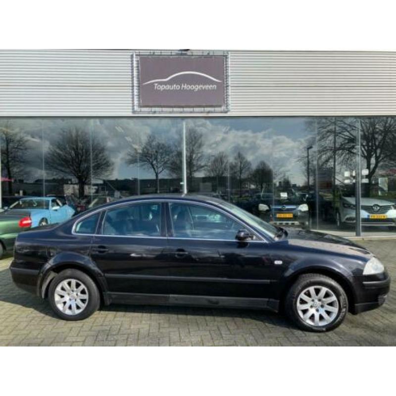 Volkswagen PASSAT 2.0 Highline! Nette auto!