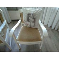 2 antieke stoelen