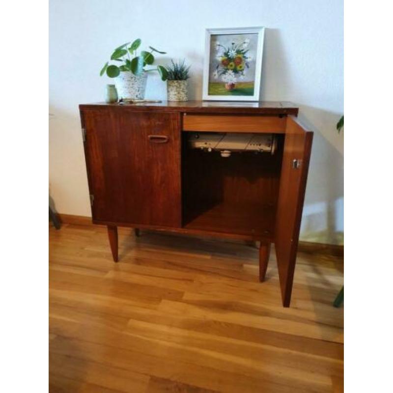 Vintage kastje, dressoir,naaimachine meubel, Singer jaren 60