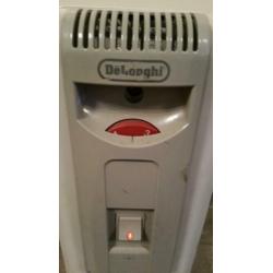 Te koop Delonghi radiator 1500Watt werkt Perfect