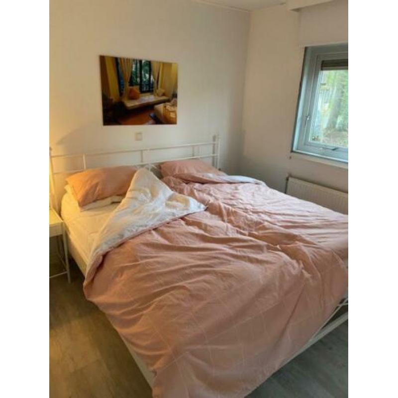 Bed spijltjesbed 2 persoons