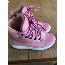 Roze timberland schoenen maat 26